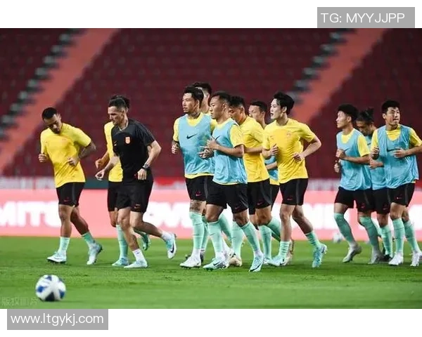 上海足球队以72分领跑奥运会积分榜展现强劲实力与团队合作精神