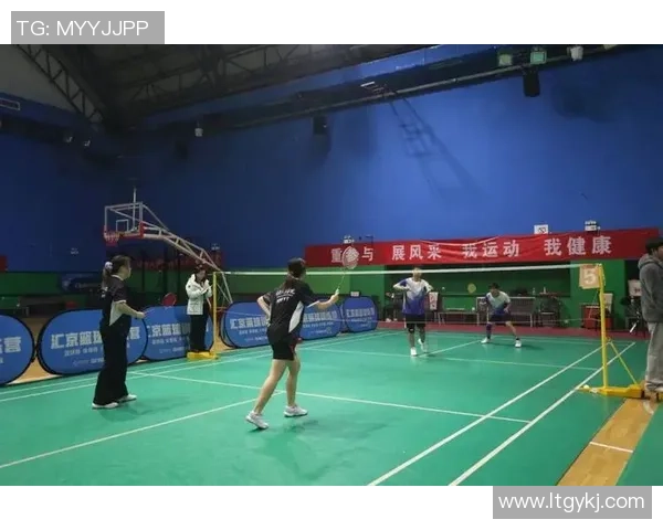 西安羽毛球队在全国团队协作排行榜中荣获第八名的佳绩